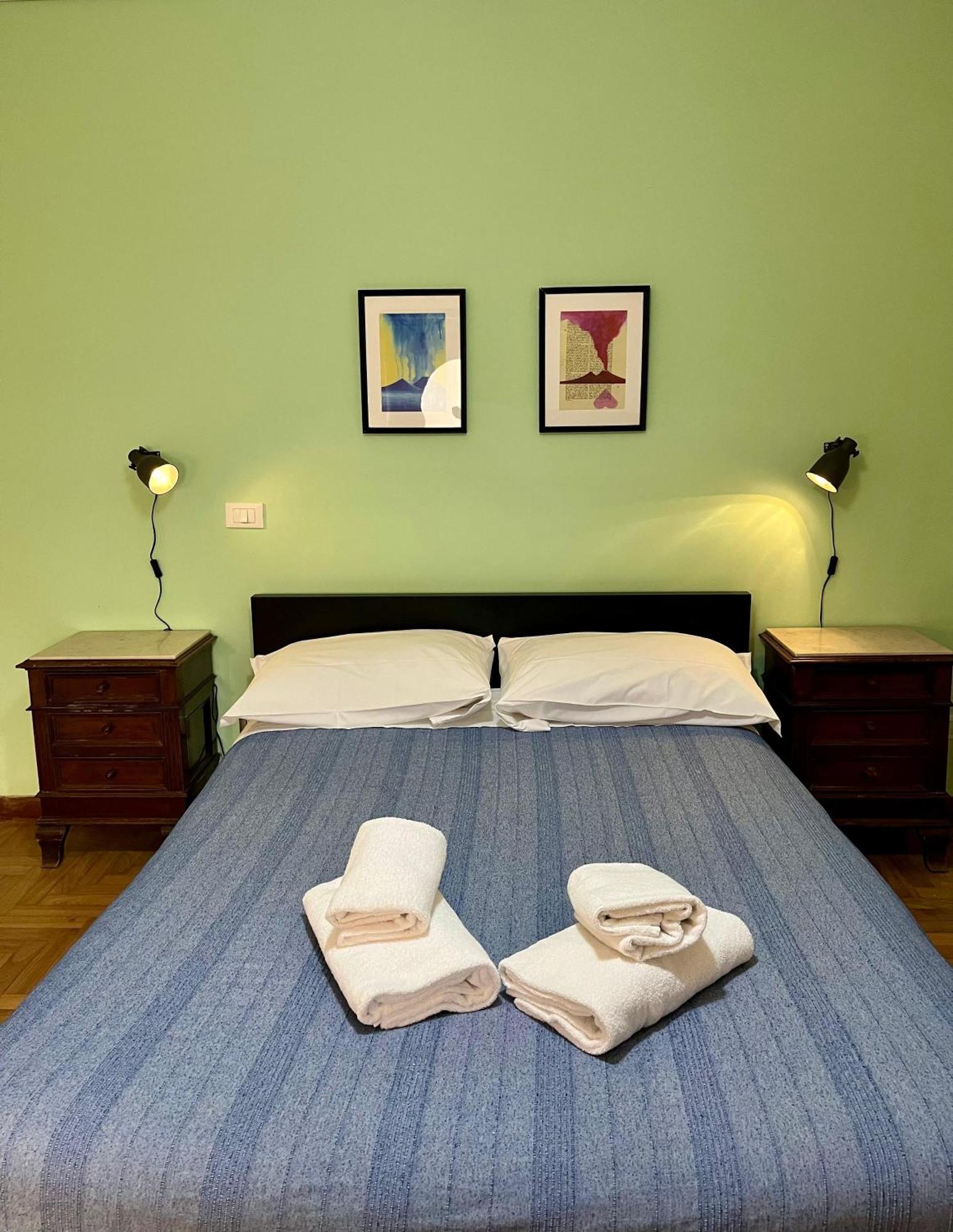 Rota House - Apartment In Santa Chiara, The Heart Of Naples เนเปิลส์ ภายนอก รูปภาพ