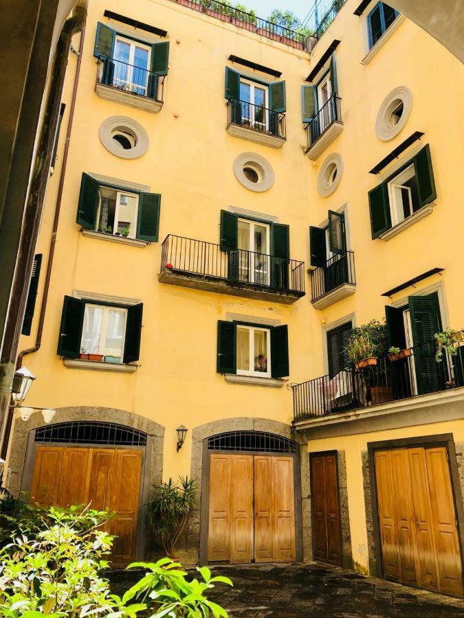 Rota House - Apartment In Santa Chiara, The Heart Of Naples เนเปิลส์ ภายนอก รูปภาพ