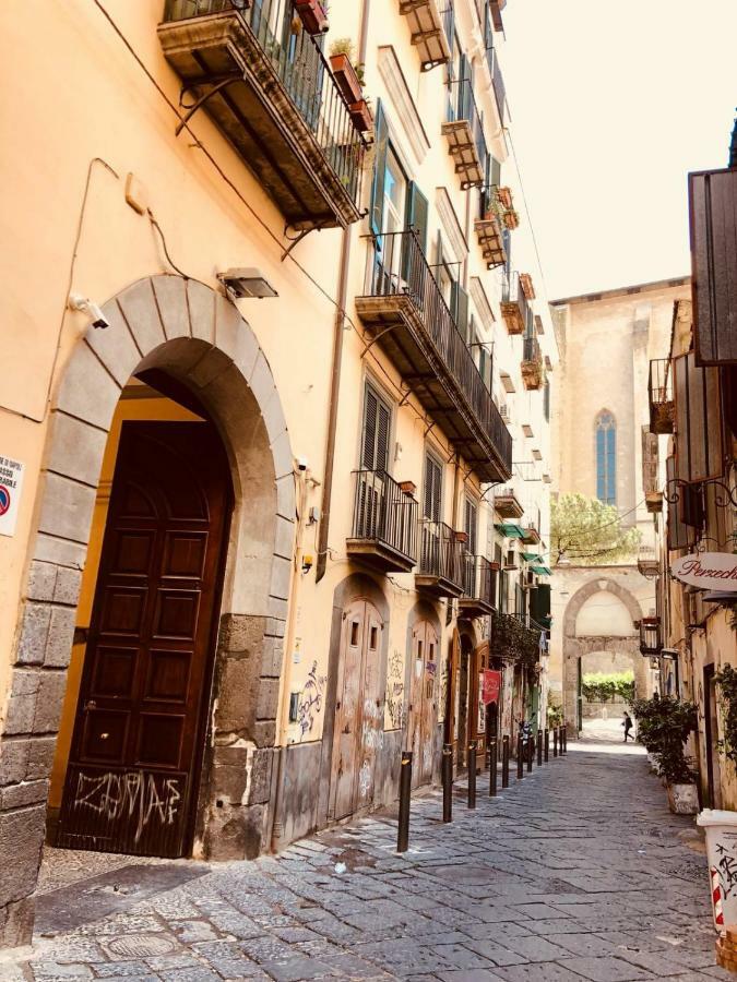 Rota House - Apartment In Santa Chiara, The Heart Of Naples เนเปิลส์ ภายนอก รูปภาพ